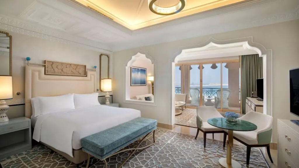2Waldorf Astoria RAK