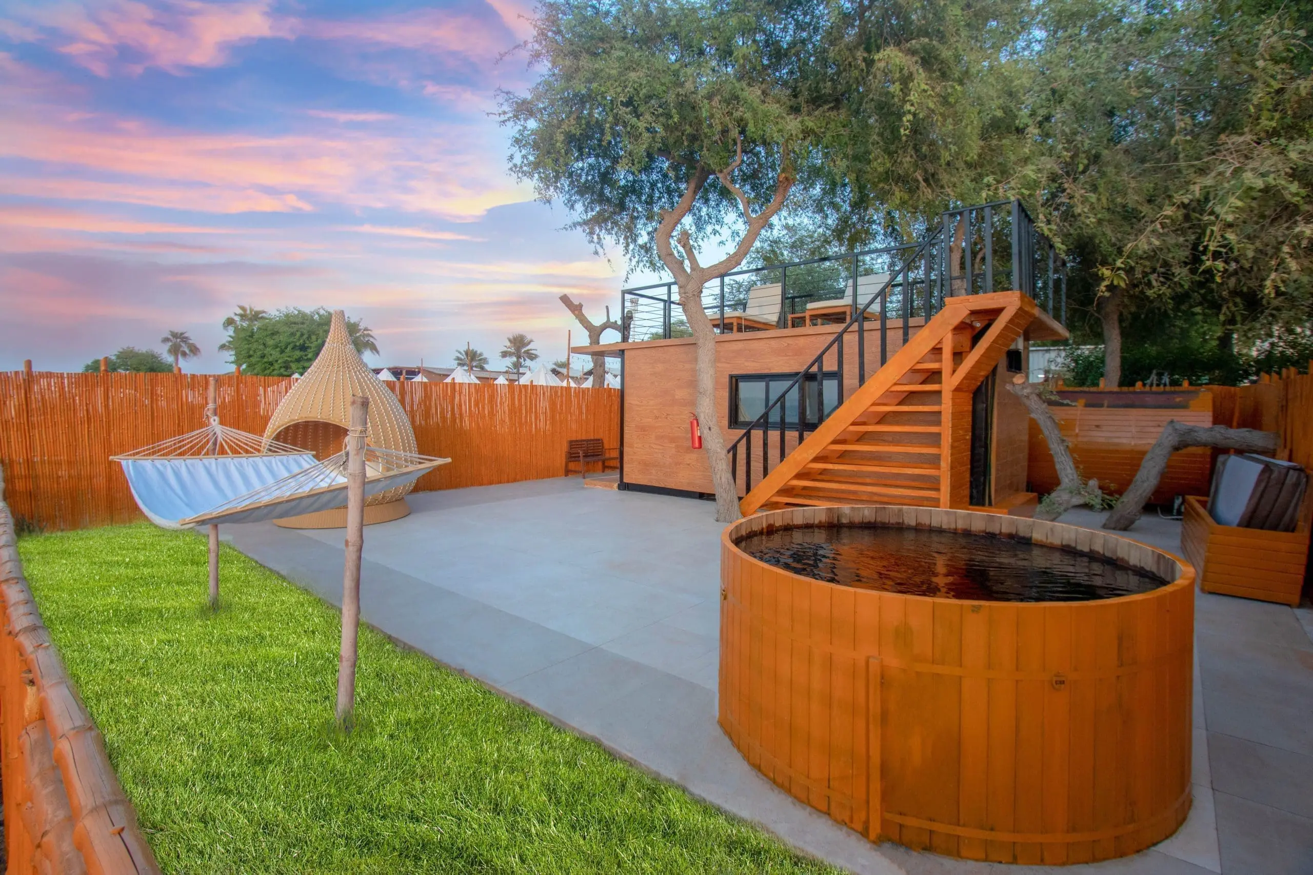 Sunset Terrace Suite (2)