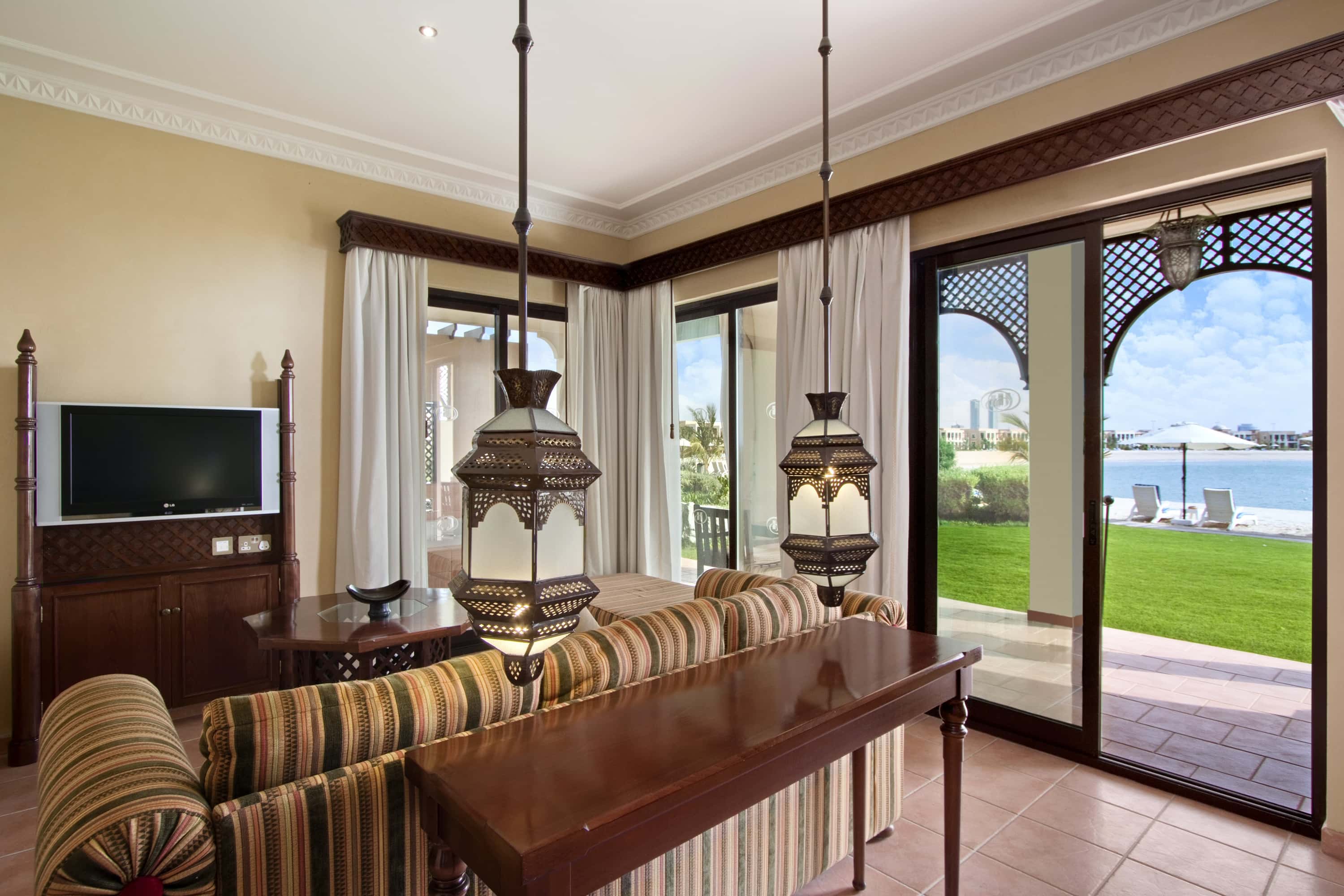 Hilton-Ras-Al-Khaimah-Resort-&-Spa-Interior