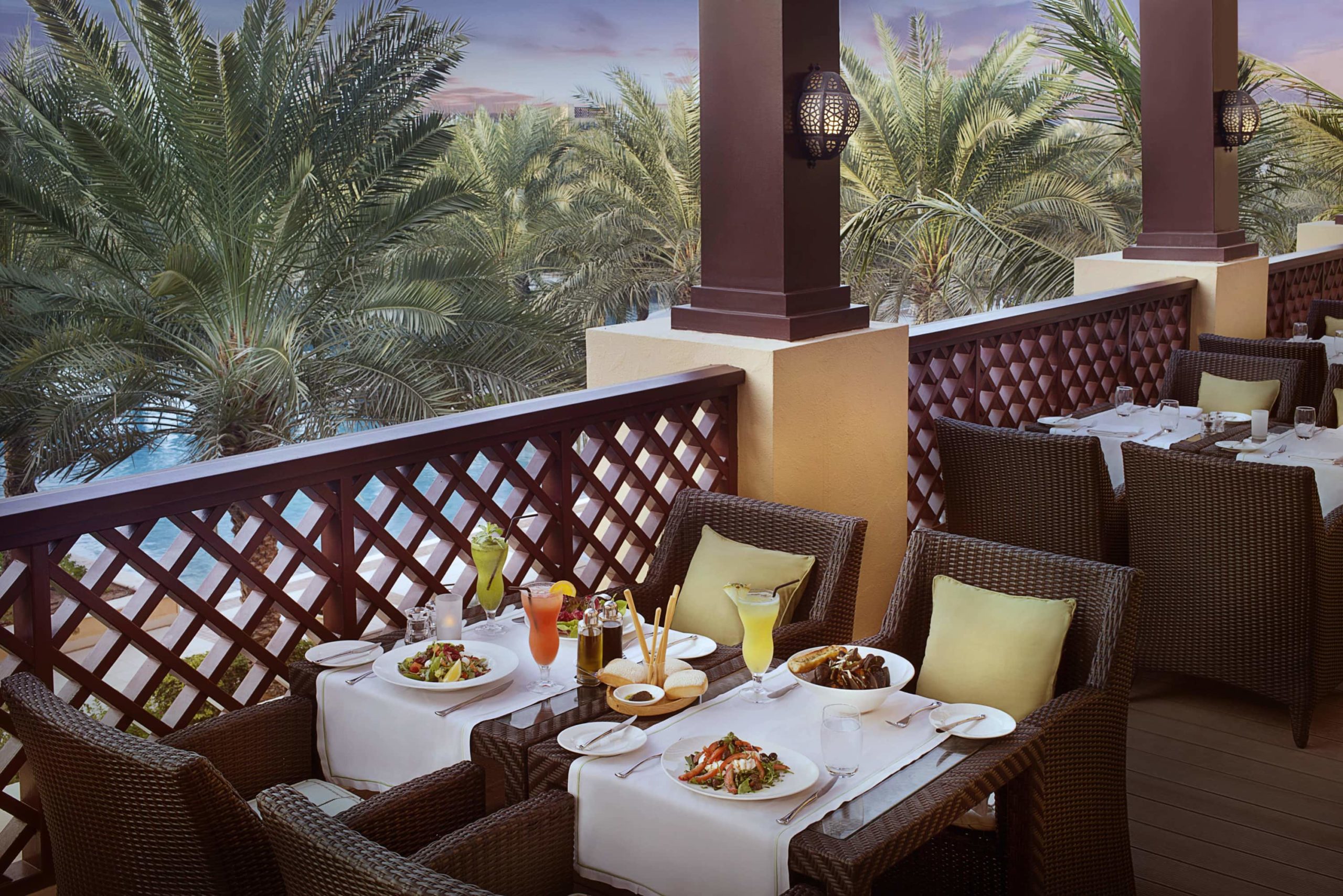 Hilton-Ras-Al-Khaimah-Resort-and-Spa-Alfresco-Dining-at-Piaceri-Da-Gustare